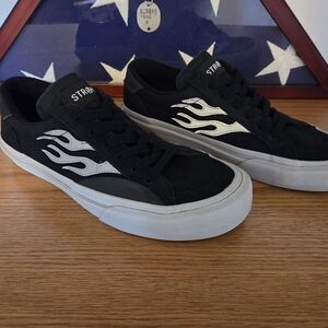 Straye Black Pro Skate Shoe